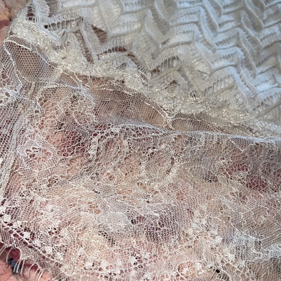 Delicate skirt - Picture 7 of 7